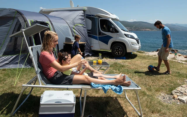 Berger Sonnenliege XL Blau 1 Berger Sonnenliege XL Blau